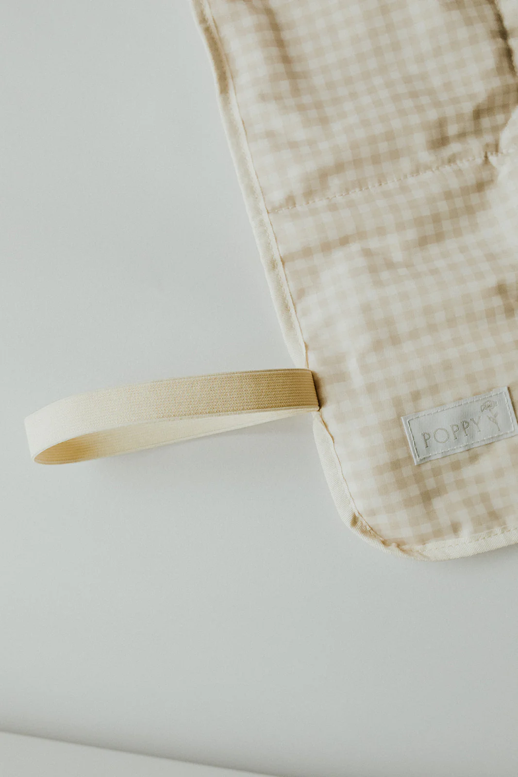 Wipe-clean changing mat (Gingham) - Image 3
